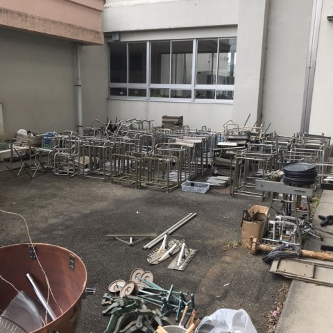 三島市内中学校　金属類回収サムネイル